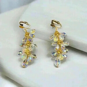 Fashion Crystal Rhinestone Teardrop Dangle Statement Earrings Gold-tone Clip-on